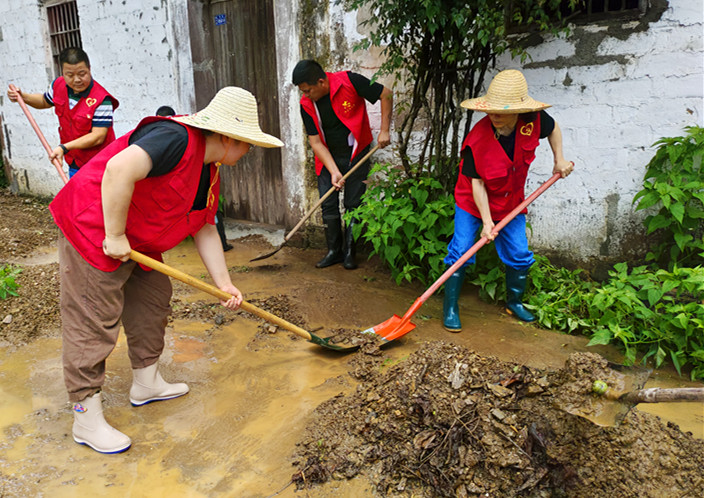 皖黟縣漁亭鎮：「開門教育」見行見效  民生保障有力有為