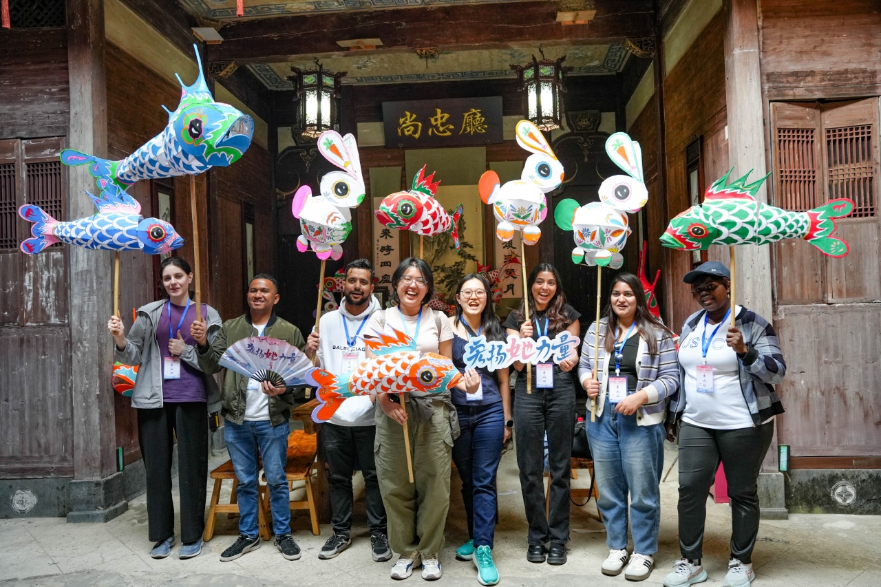 古城去派對西遞當「新郎」  皖黟縣非遺民俗「鬧」端午