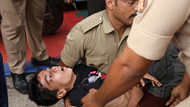 印度班加羅爾發生踩踏事件 已致11死50餘傷