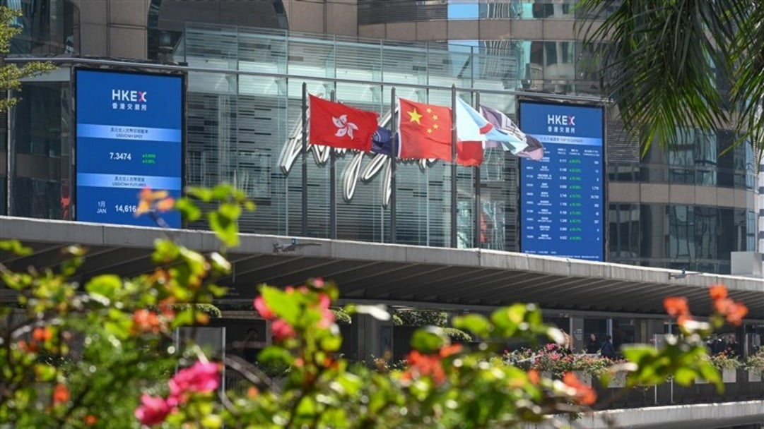 【午市焦點】港股半日升229點 內險券商股造好