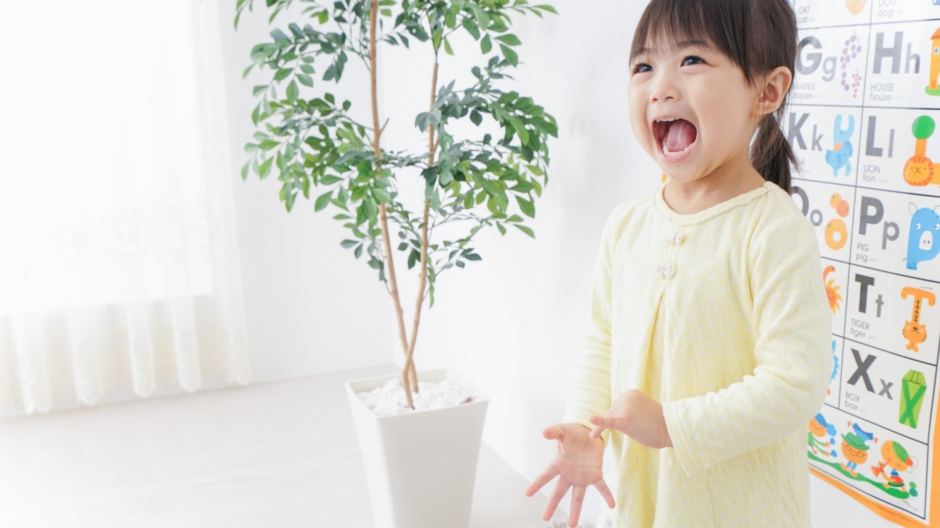 有片丨【健康】什麼是妥瑞症？醫生講解成因及治療方法