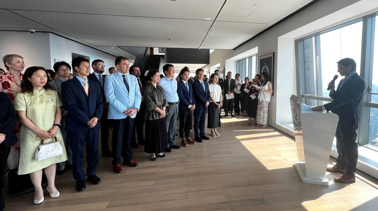 烏拉圭藝術展詮釋與重慶「多彩共生」