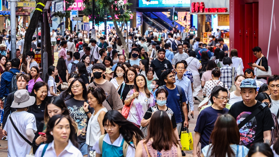 本港最新失業率微升0.1%至3.5% 建造零售地產業升幅相對明顯