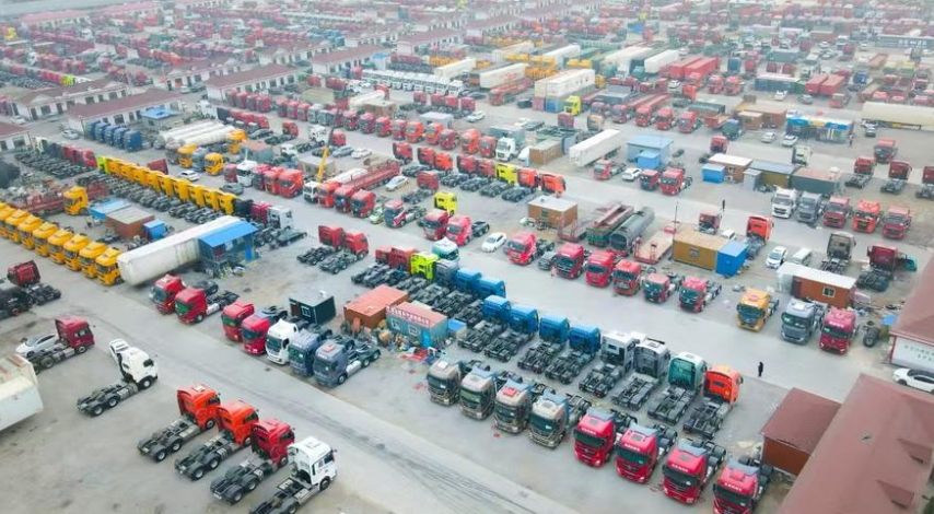 二手車出口背後的小城大企：何兆廣的「貨車」賣向50多個國家