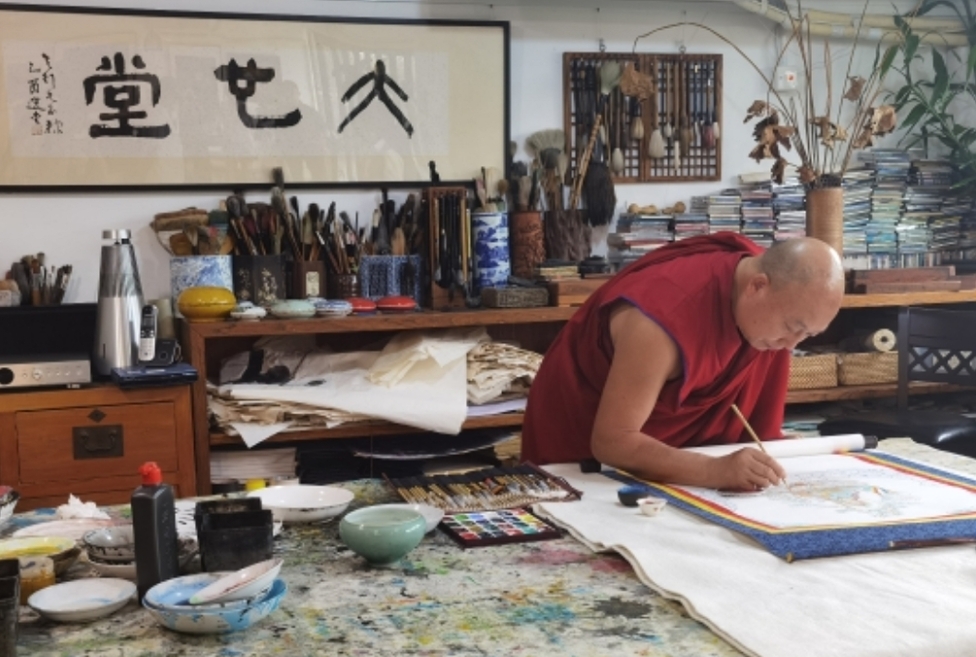 熱貢唐卡對話香港水墨 名家合繪譜藝術新篇