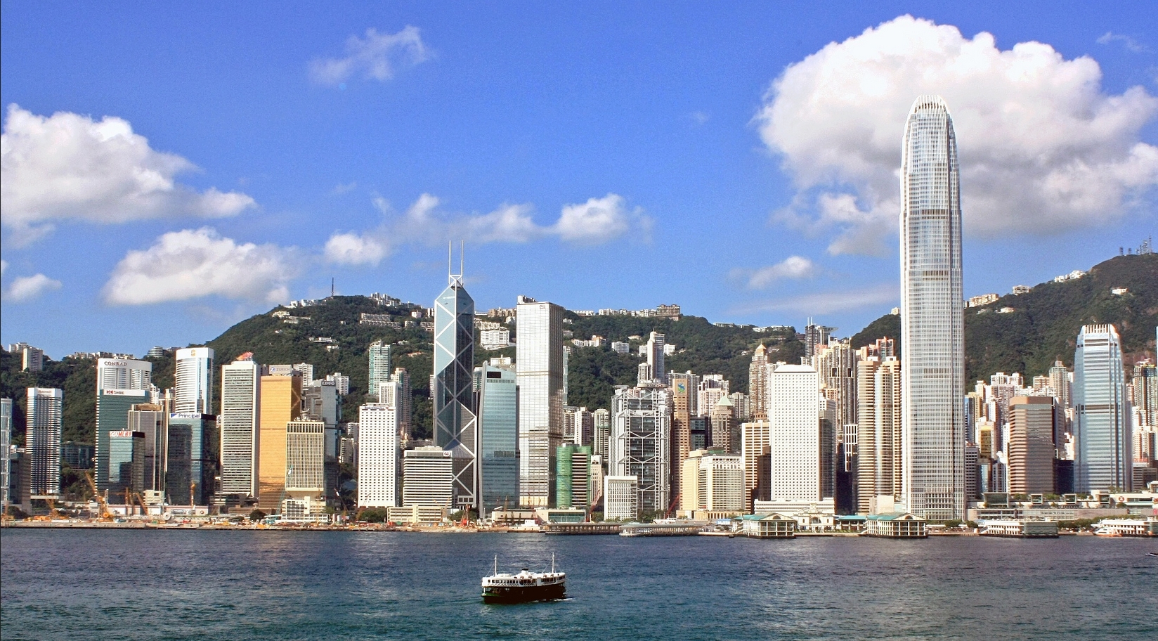 【來論】跨境支付通正式上線首筆業務落地深圳 香港國際金融中心地位將更穩固