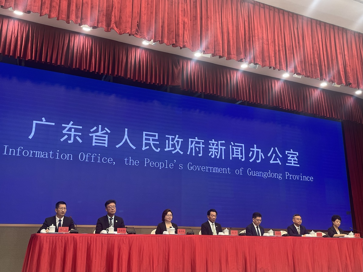 澳門和珠海「一展雙城」全球智能機械與電子產品博覽會年底舉行