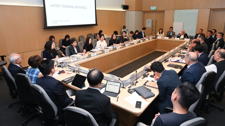 旅遊業策略委員會召開會議 探討優化啟德體育園及發展紅磡海濱