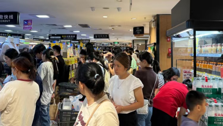 天河城永旺續約8年 廣州街坊：又可以買買買了