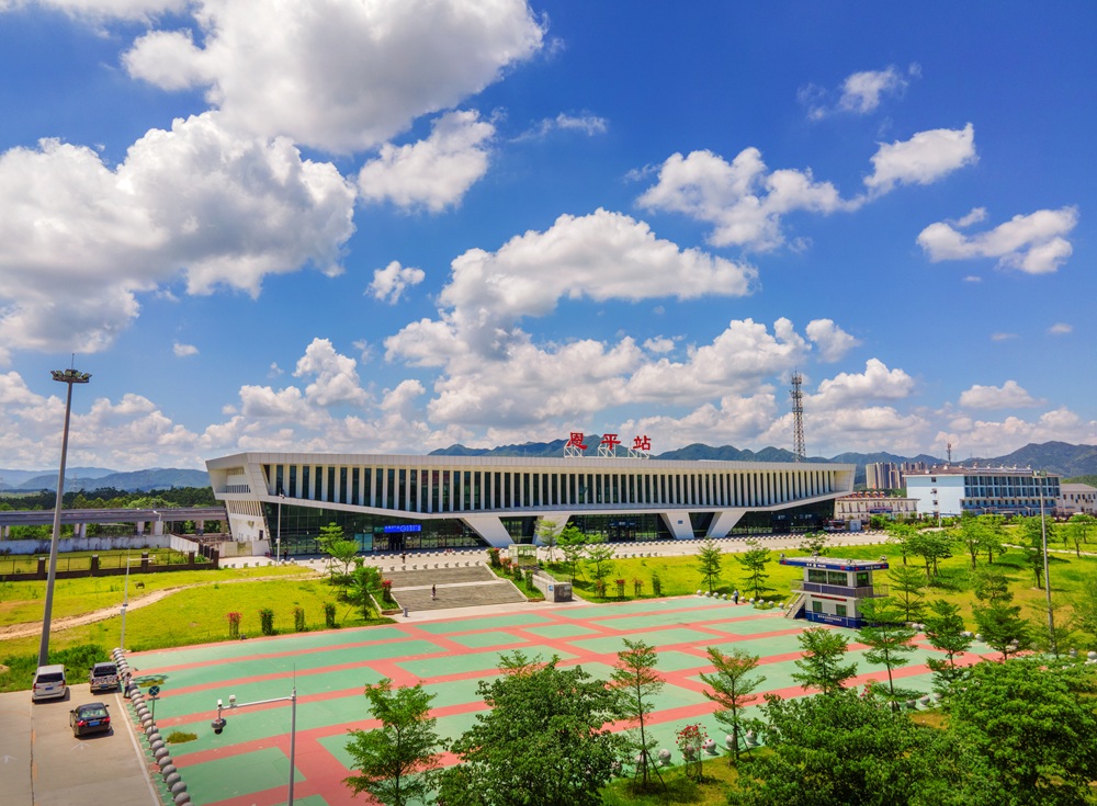 香港高鐵7月1日零時起可直達江門恩平