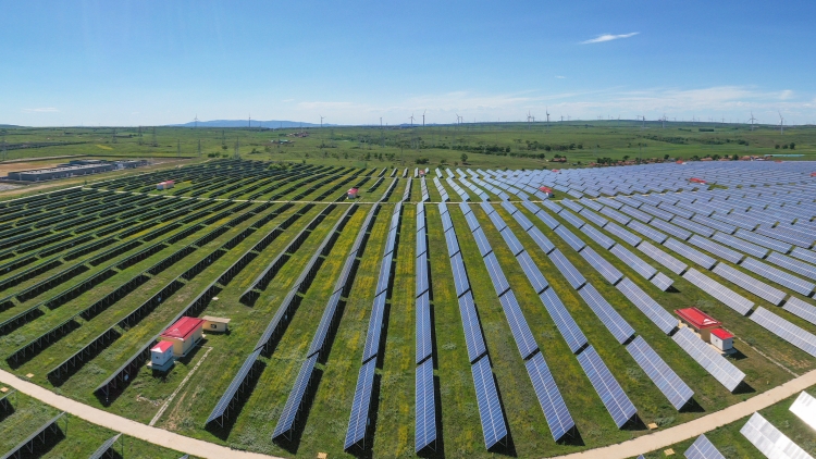 我國清潔能源投資規模占全球比重達1/3