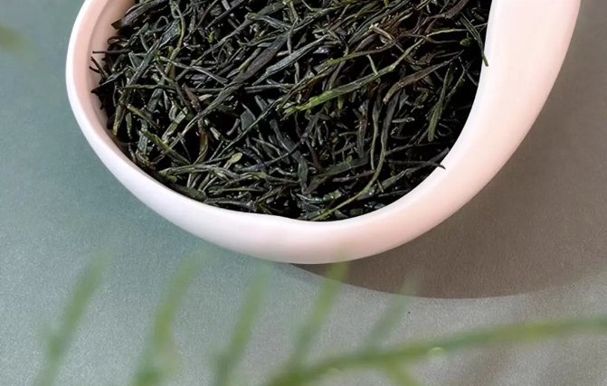 堅守深山15年 侗鄉兄妹將恩施玉露賣向20國