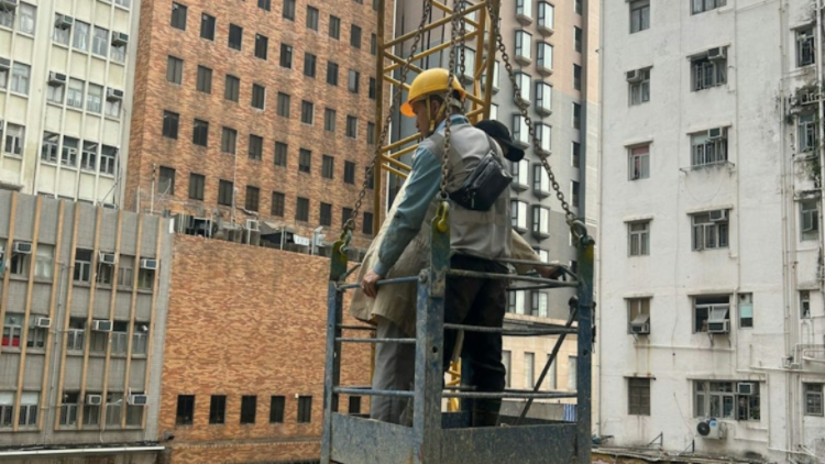 華豐三級火救出10餘人 2名救人英雄獲銅英勇勳章