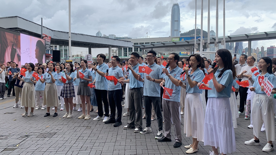 直播回放｜中石化快閃表演賀香港回歸28周年