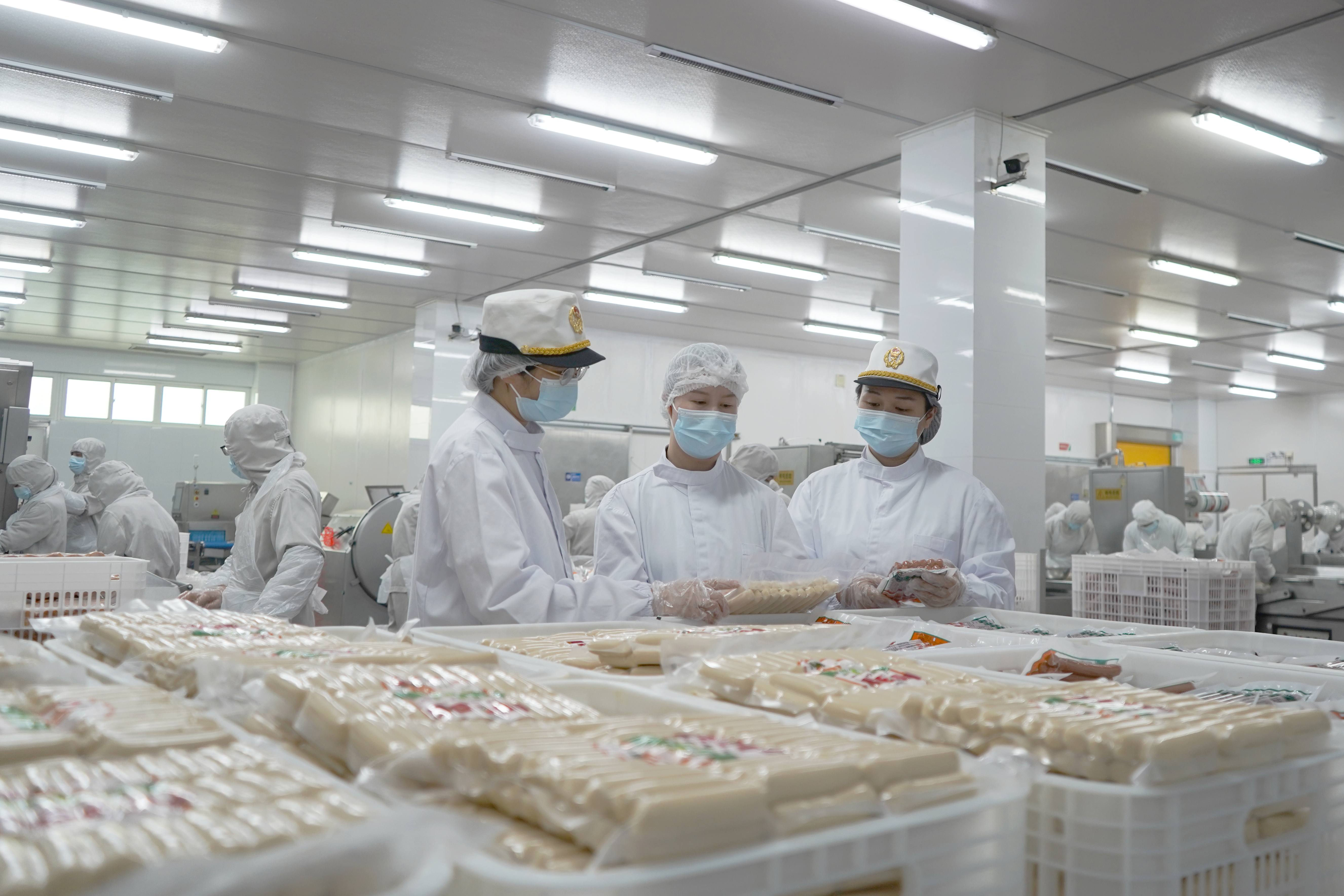 中山海關打通「快車道」 助食品企業穩定供港