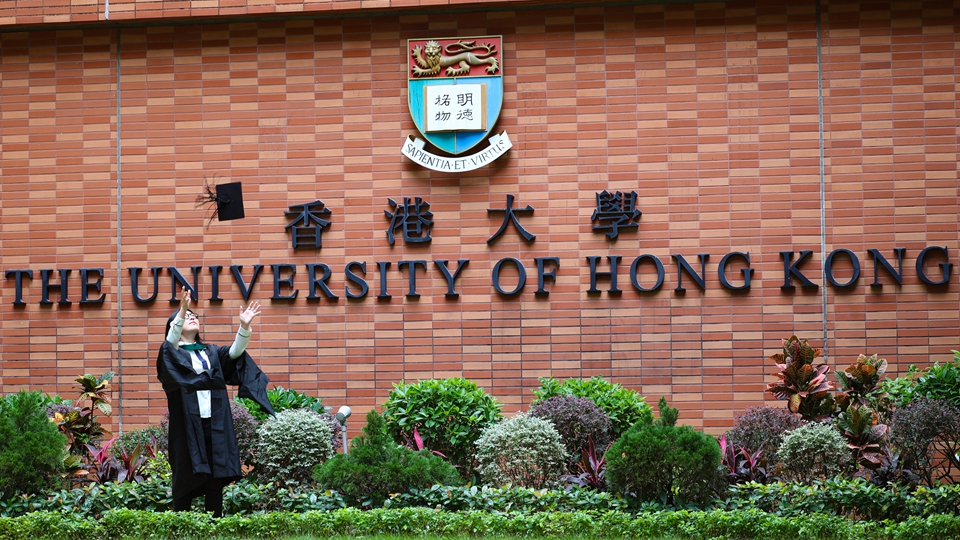 蔡若蓮：本港八大接獲850宗海外轉校查詢 36人獲取錄