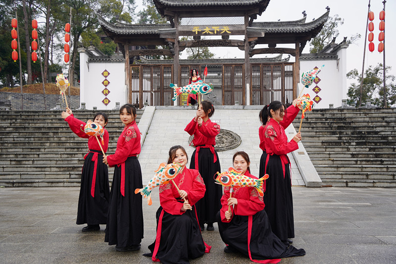 安徽太平湖：置身山水畫卷  讀盡浪漫詩篇