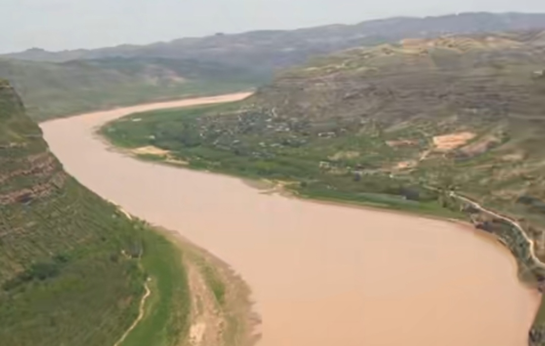 有片｜跟着青年演員于適看黃河