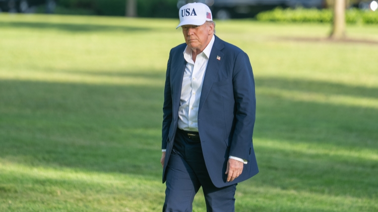 特朗普：對普京很不滿意