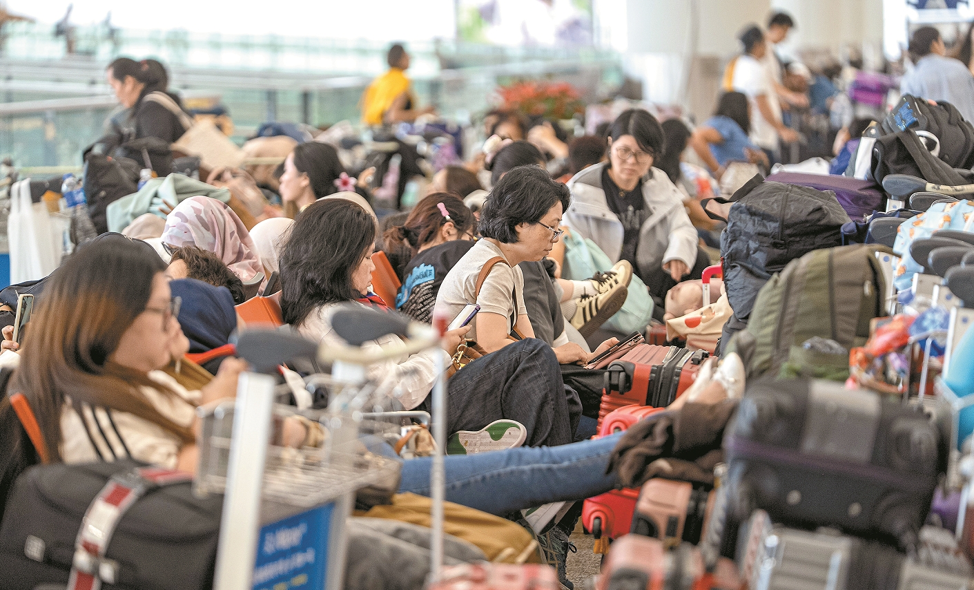 機管局：機場已恢復正常運作 料日內處理好所有滯留旅客