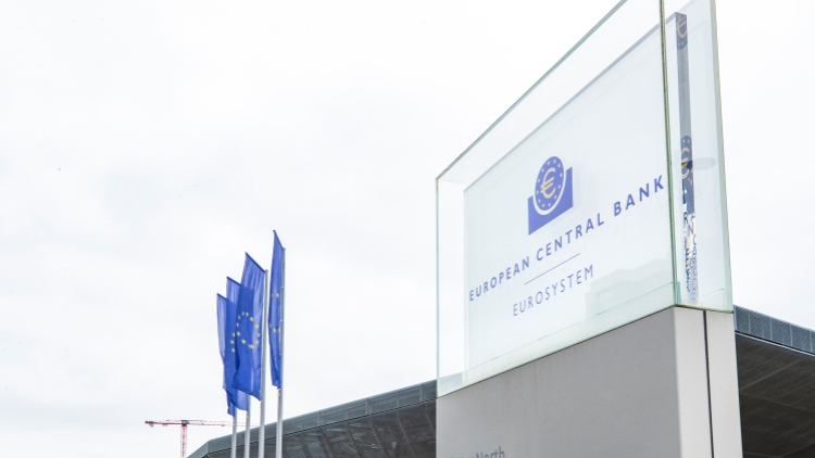 歐洲央行暫停減息 等待歐美貿易關係釋放更多明確信號