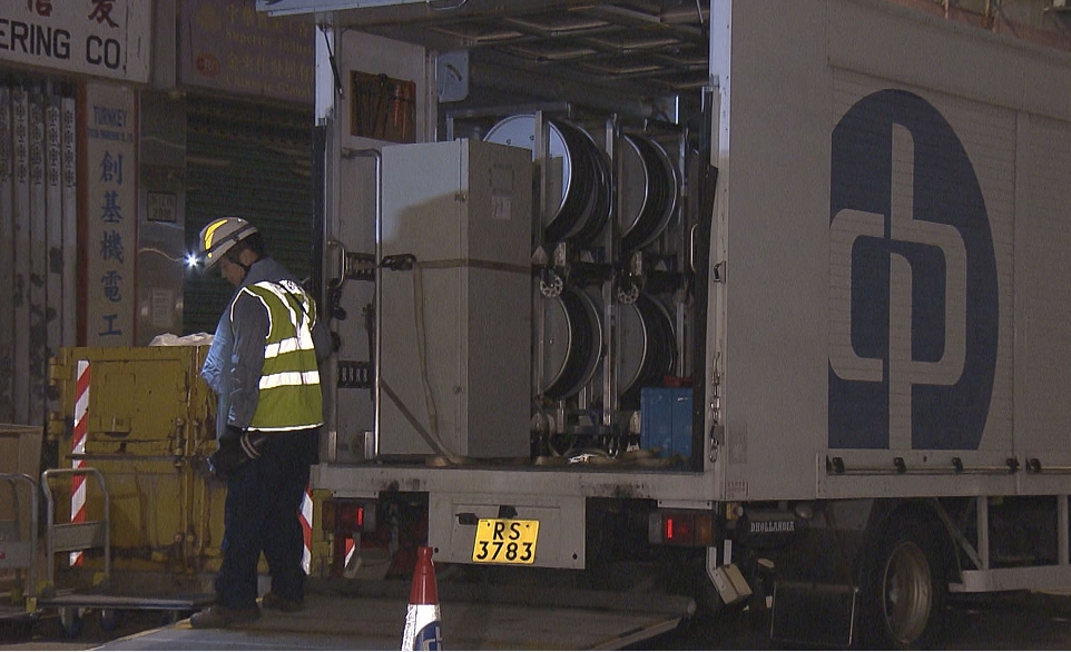 土瓜灣益豐大廈鹹水管漏水致停電 中電：和機電署保持緊密聯繫協調
