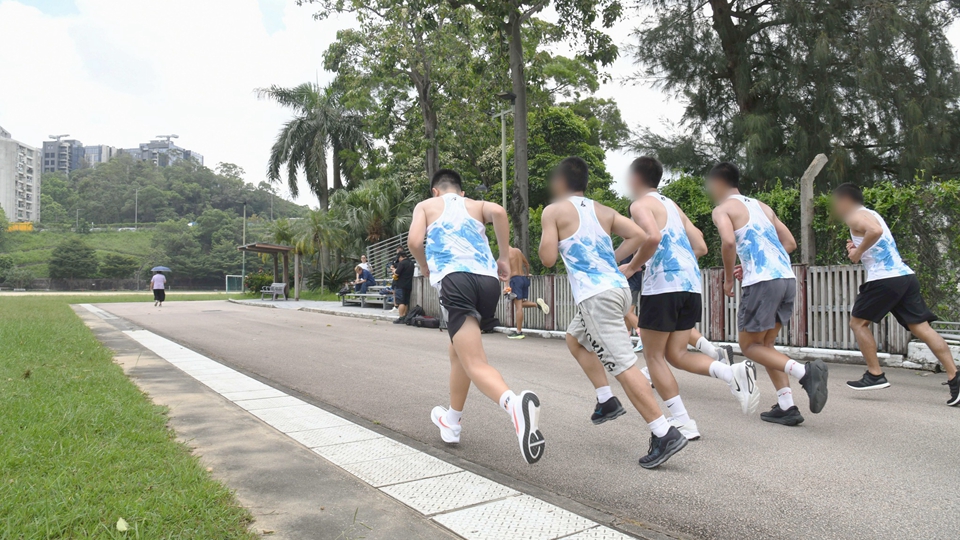 懲教署「沙鷗」更生長跑隊 助曾犯事青少年重新出發