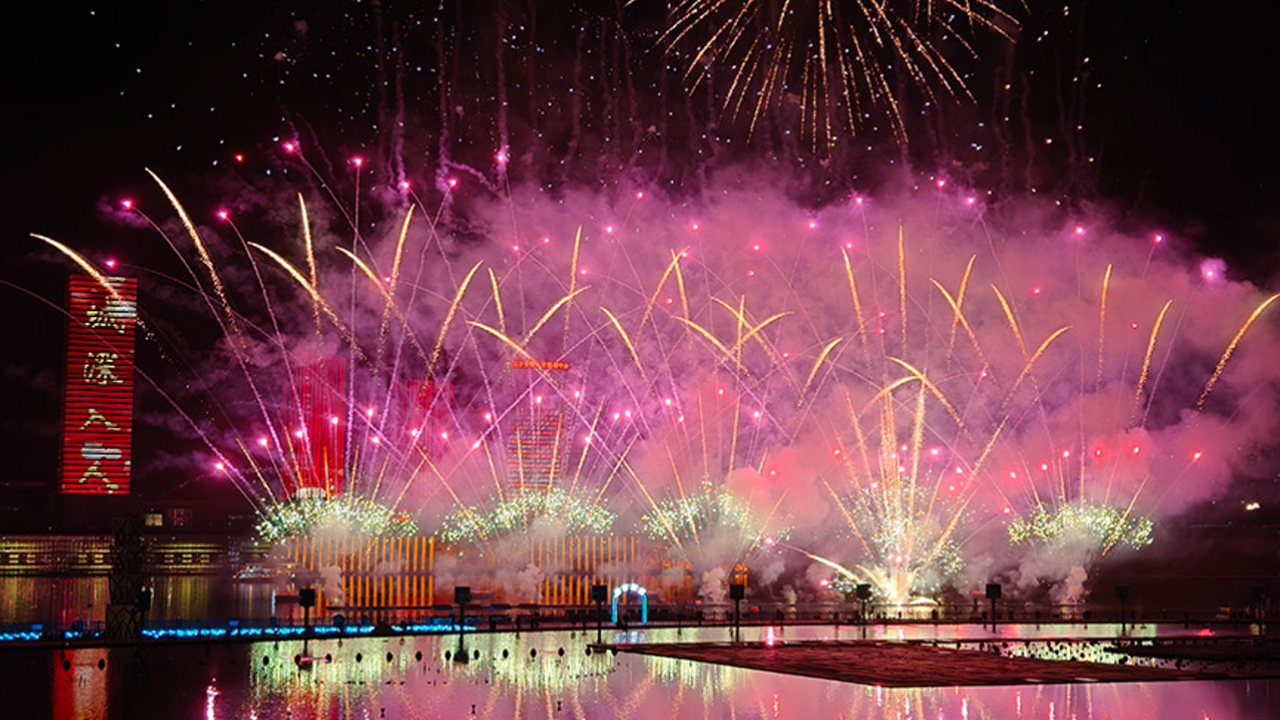 直播回放｜鄂爾多斯晚間文旅「三件套」精彩亮相