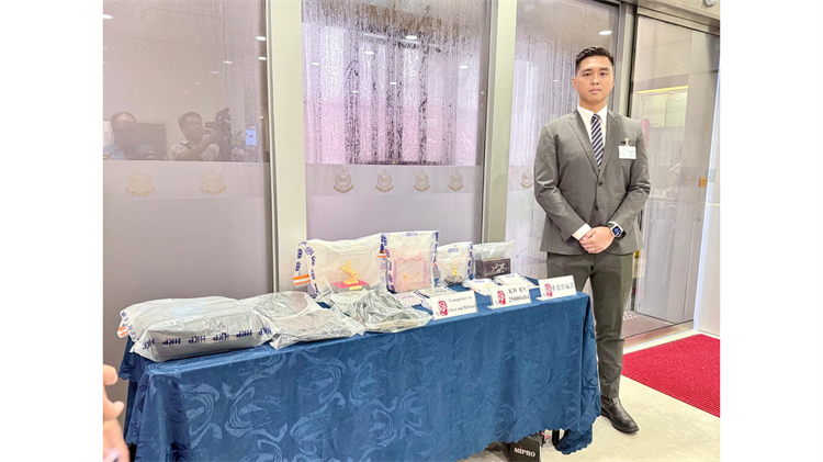 涉詐騙800萬元銀行存款 警拘兩名喃嘸師傅