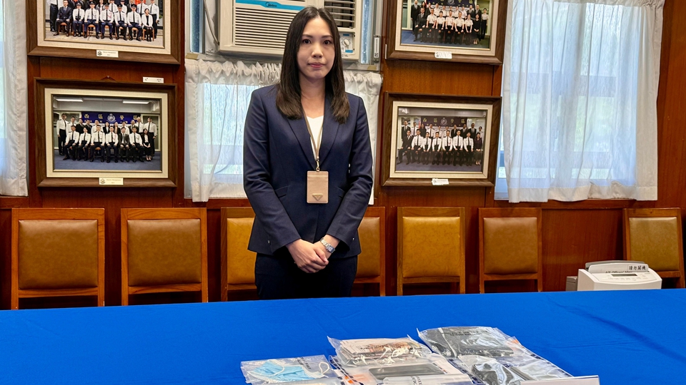 警方西環偵破電騙案 拘捕2名內地來港收騙款男子