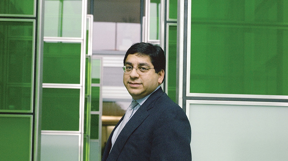 滙控主席接班候選曝光：渣打前副主席Naguib Kheraj入圍