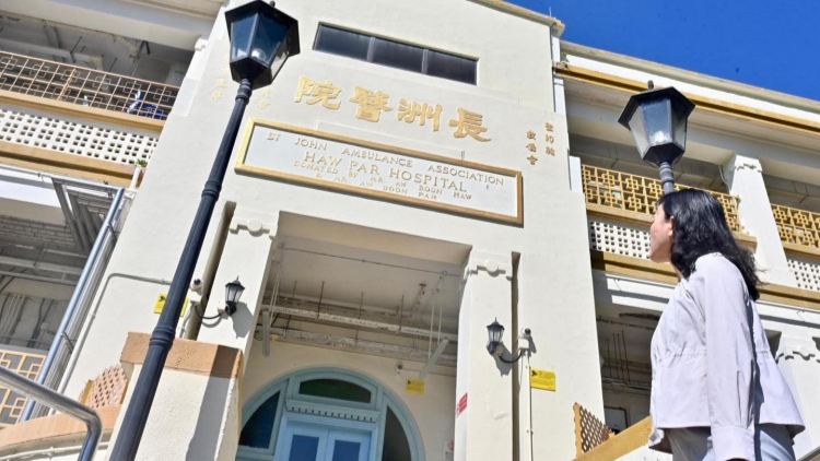 陳美寶到訪抗戰遺址 呼籲市民親身到訪以認識重要歷史