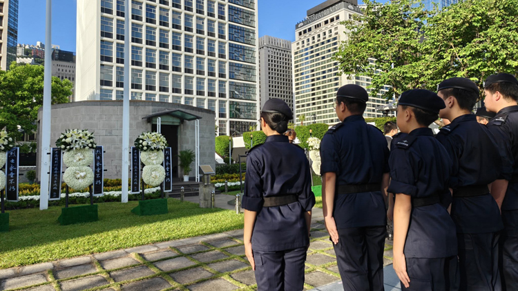 懲教署參與抗戰勝利80周年紀念儀式 銘記歷史緬懷先烈