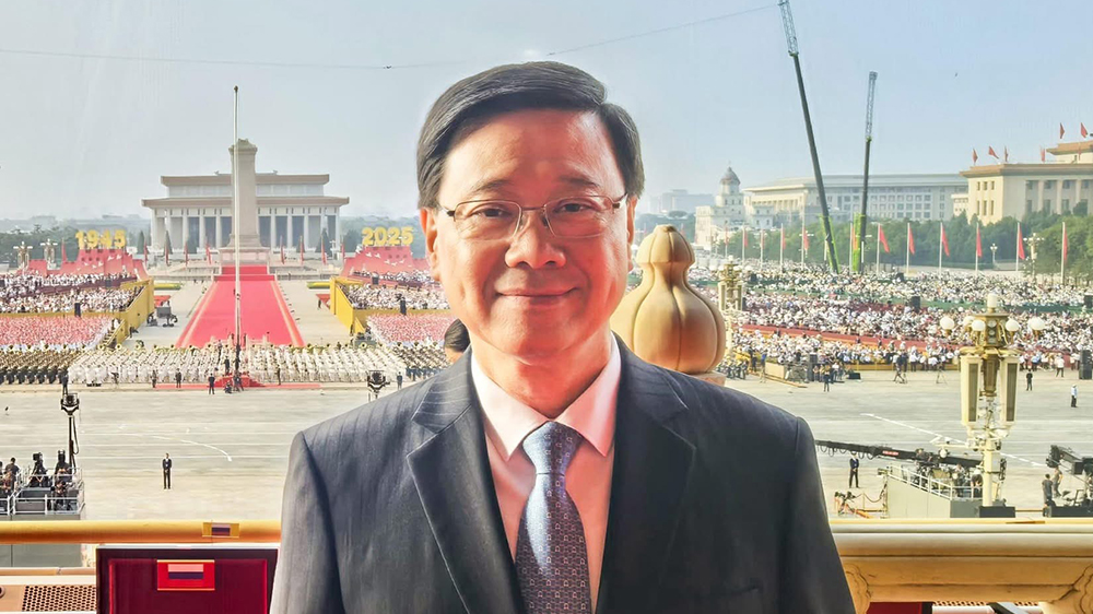 李家超：現場觀看閱兵深感光榮 香港須以史為鑒 作出更大貢獻