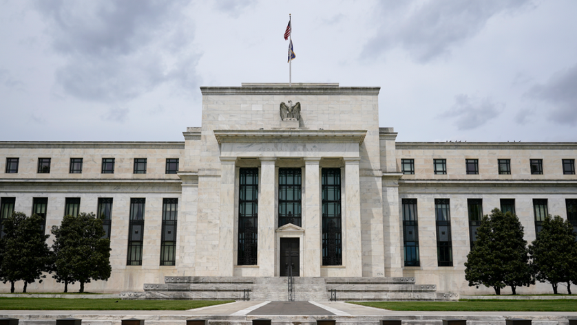 美上月非農職位遠遜預期 渣打料聯儲局9月意外減息半厘