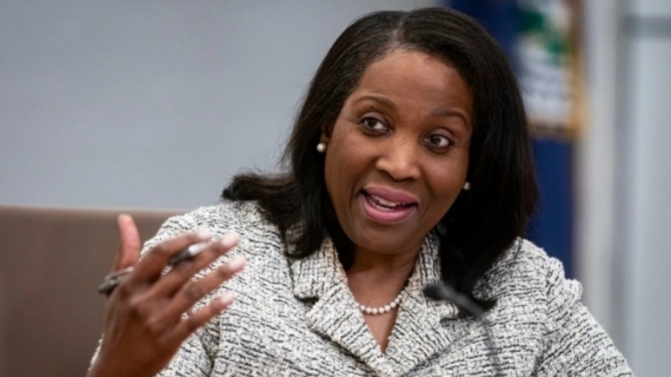 特朗普再促美上訴法院批准解僱美聯儲理事庫克