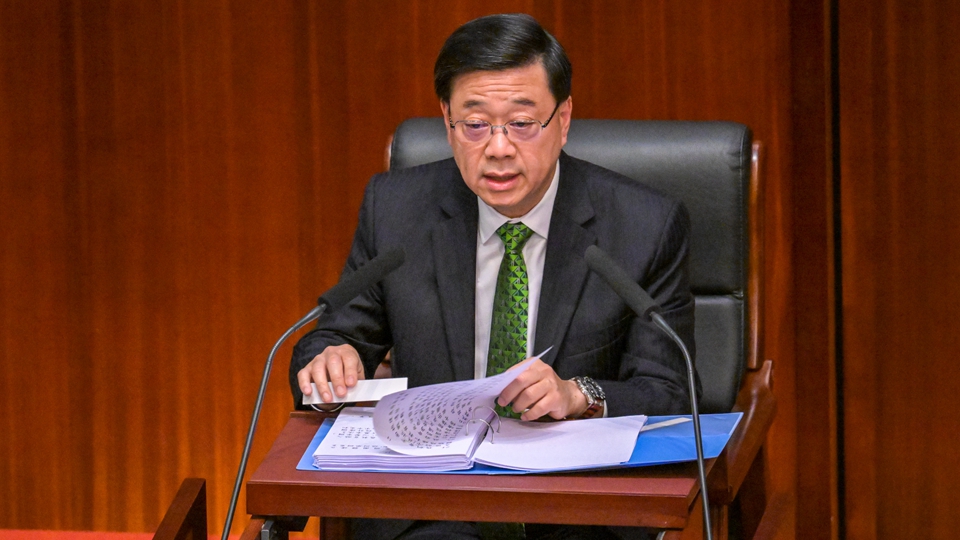 李家超發表新一份施政報告 重點措施一文睇