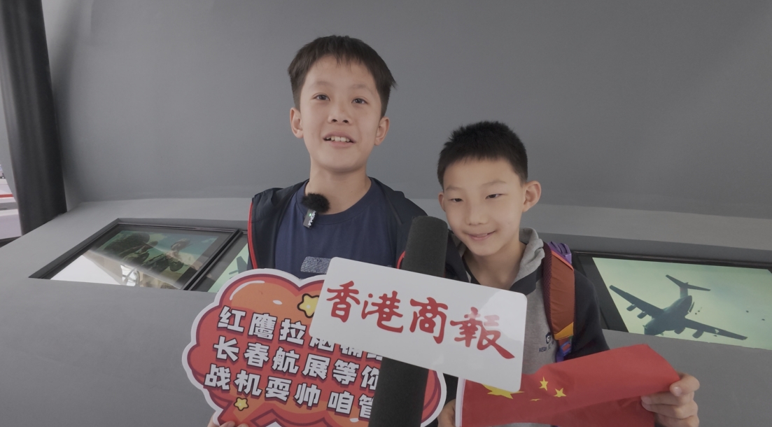 厲害了！小小航空迷，竟對各類機型如數家珍！