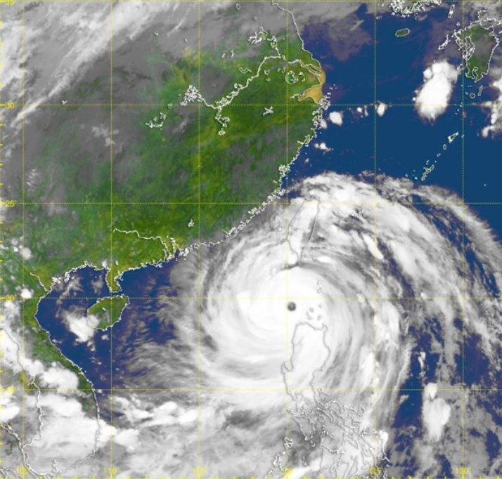 有片丨天文台改發3號風球 明日下午2時20分改發8號信號