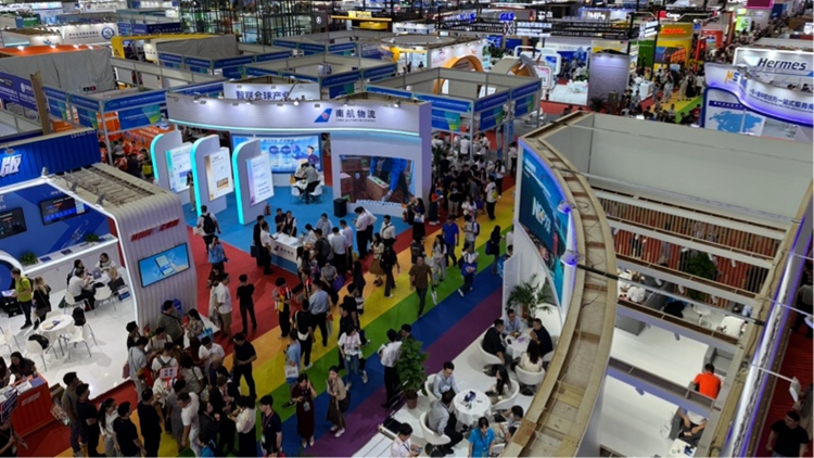 盛況空前 聚集全球2200餘家展商 第19屆中國（深圳）物博會開幕