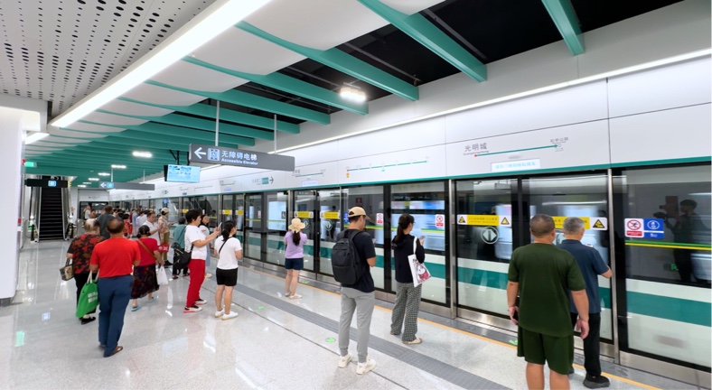 雙線齊開！深圳城市軌道交通邁入600公里時代