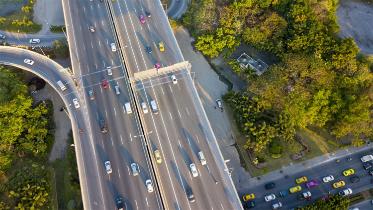 中秋國慶假期 全社會跨區域人員流動量預計將超23億人次