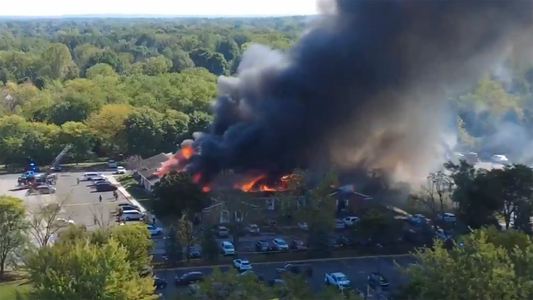 美國密歇根州槍擊事件已致2死8傷 嫌疑人更多信息披露