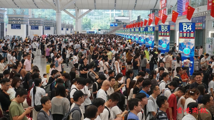 預計超100萬人次！深圳鐵路迎客流高峰