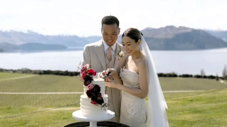 有片｜【娛樂】中秋放閃 44歲視后胡定欣宣布下嫁醫生男友