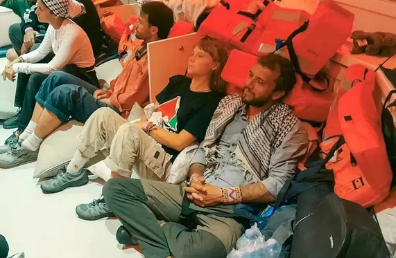 「環保少女」被以驅逐後講話：我受到虐待不是核心，重點是不斷升級的種族滅絕