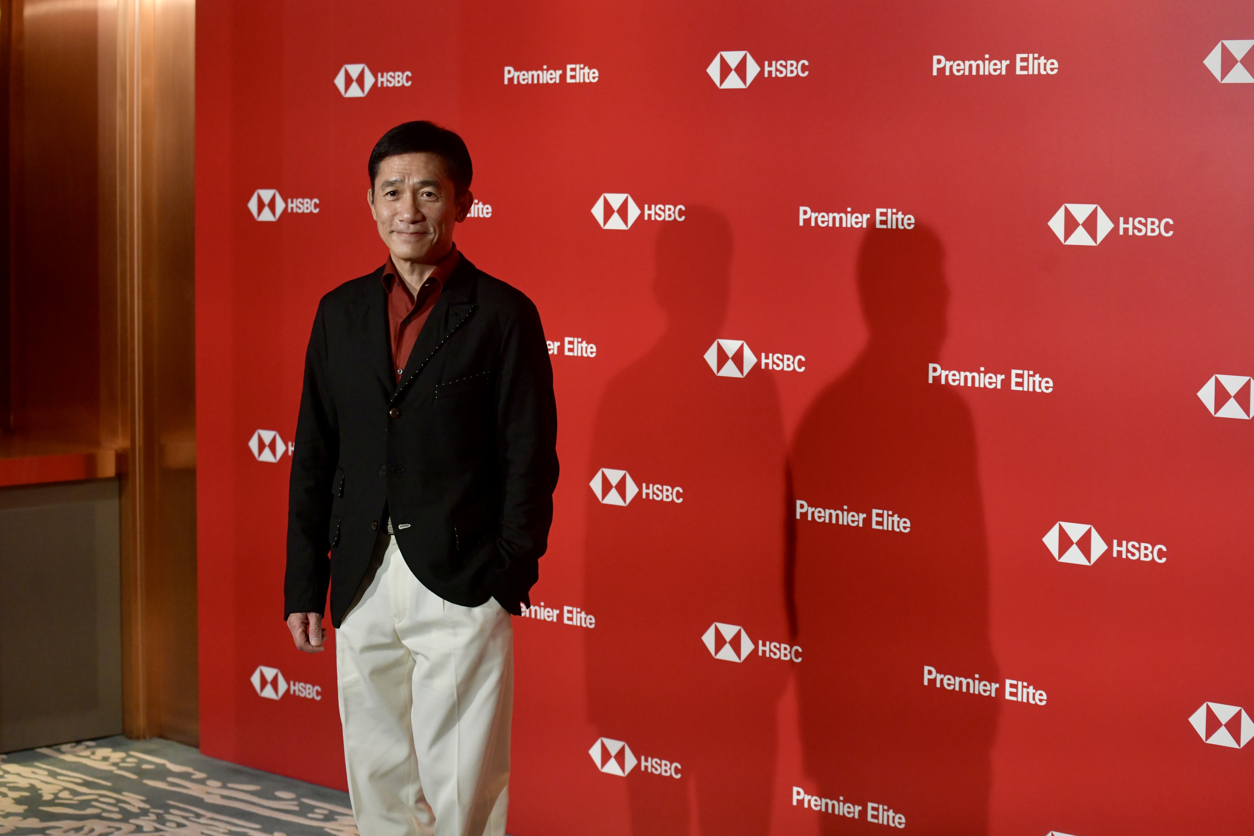 有片丨【娛樂 】梁朝偉準備各國宣傳新戲：很開心電影受歡迎