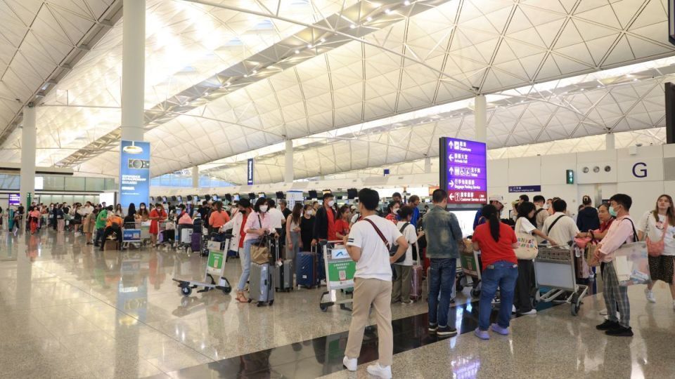 【港商時評】「經港飛」大有文章可做