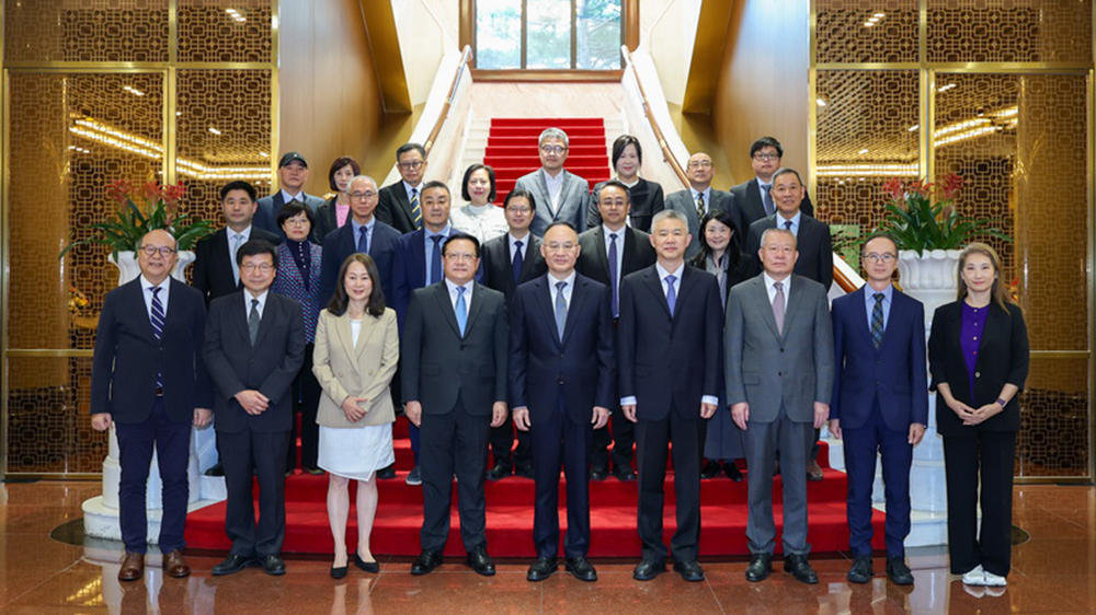 農融會見香港傳媒高層內地參訪團一行