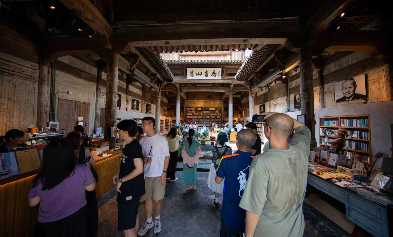 探尋黟縣「寶藏村落」 在碧山一腳踏進「徽州時光」